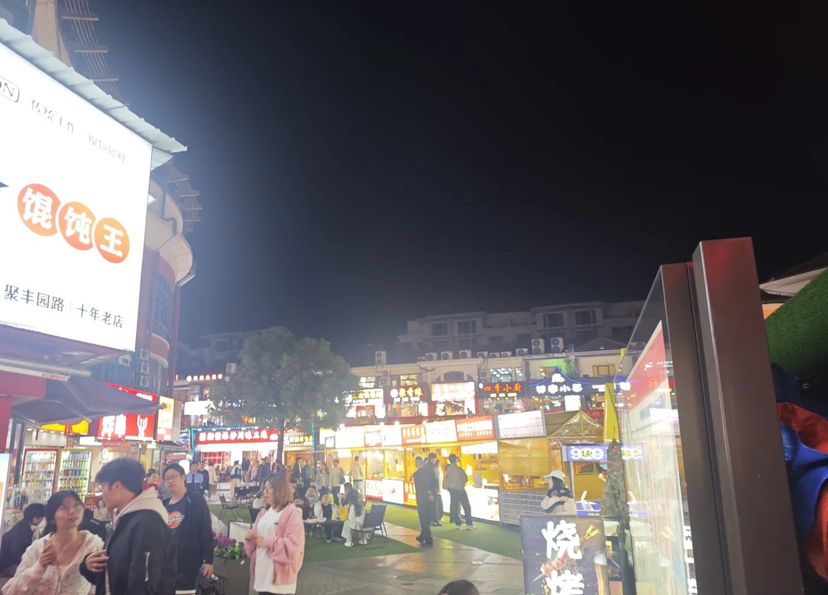 版块置顶帖里都写了什么 · 本地场景